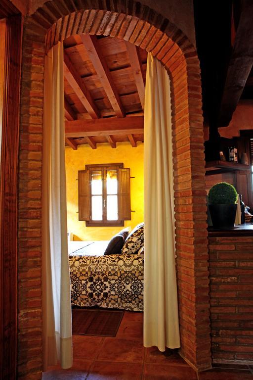 Apartamentos Rurales La Solana Robledillo De Gata Eksteriør billede